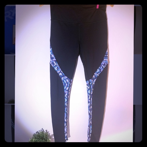 VSX Victoria’s Secret sport workout leggings - Picture 2 of 6